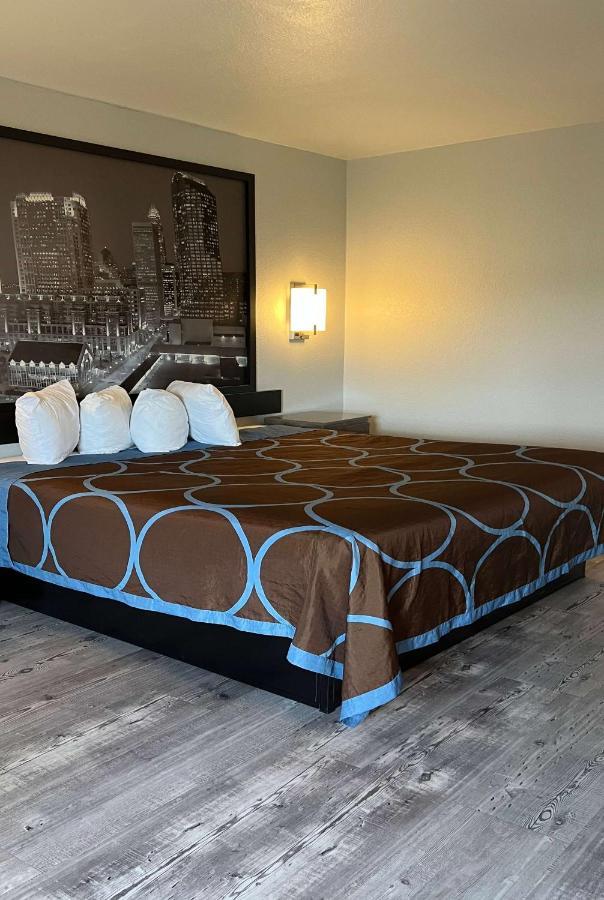 Super 8 By Wyndham Clemmons - Bermuda Run - Winston-Salem I-40 Motel Bagian luar foto